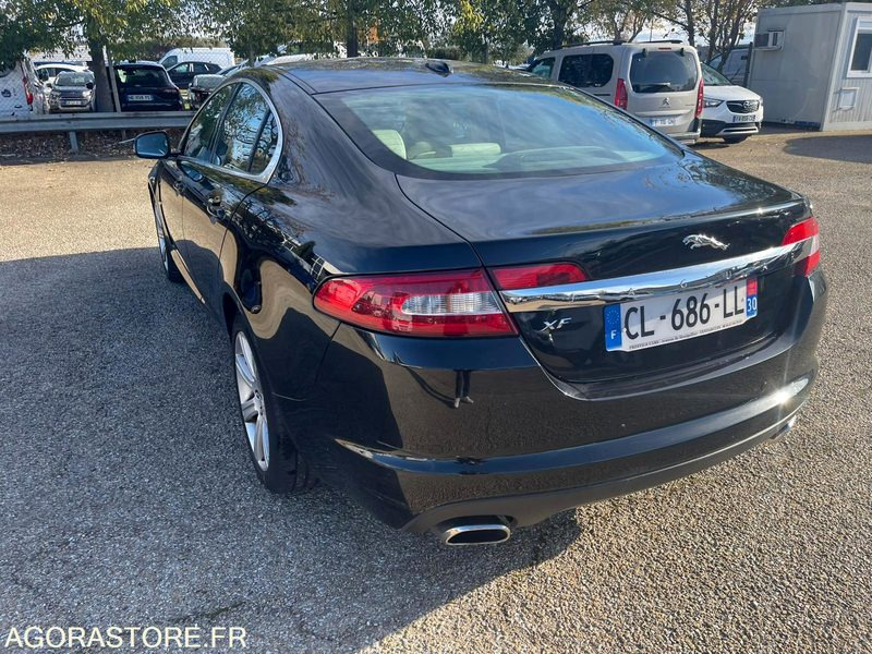 JAGUAR XF 3.0 D 240CH BOITE AUTO - 2011 - 123000KMS - Binek araba: fotoğraf 2 JAGUAR XF 3.0 D 240CH BOITE AUTO - 2011 - 123000KMS - Binek araba: fotoğraf 2