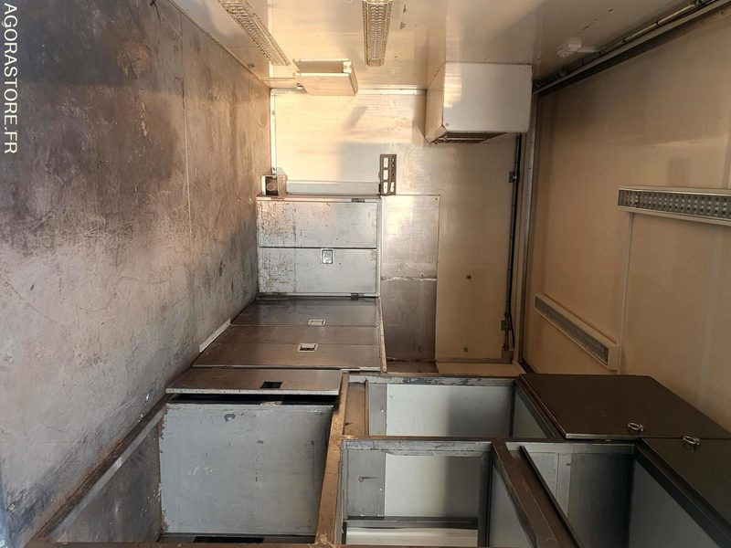 CAMION PORTEUR RENAULT ATELIER ET BASE DE VIE - Kamyon: fotoğraf 4 CAMION PORTEUR RENAULT ATELIER ET BASE DE VIE - Kamyon: fotoğraf 4