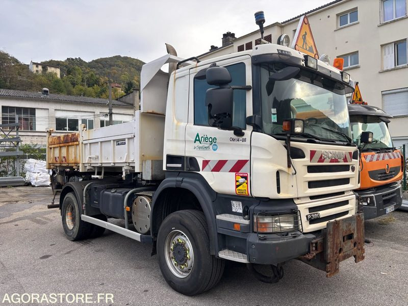 CNH14-08 SCANIA P380 4X4 - Kamyon: fotoğraf 2 CNH14-08 SCANIA P380 4X4 - Kamyon: fotoğraf 2