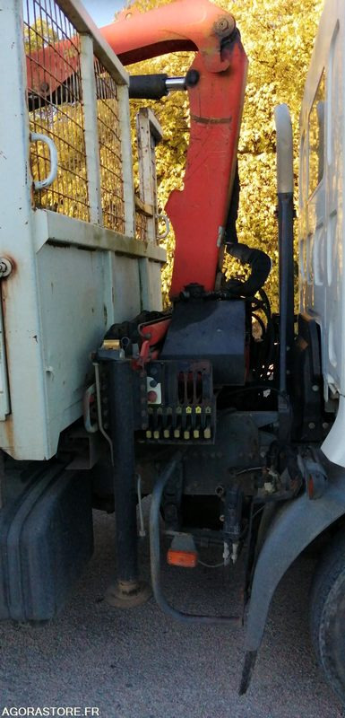 Camion benne avec grue - Kamyon: fotoğraf 3 Camion benne avec grue - Kamyon: fotoğraf 3