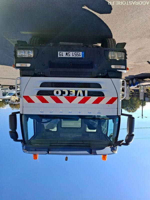Camion poids lourds 6X4 IVECO TRAKKER 26T bi-benne - Kamyon: fotoğraf 1 Camion poids lourds 6X4 IVECO TRAKKER 26T bi-benne - Kamyon: fotoğraf 1