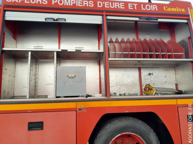 FOURGON POMPE TONNE - 56919kms - Kamyon: fotoğraf 5 FOURGON POMPE TONNE - 56919kms - Kamyon: fotoğraf 5