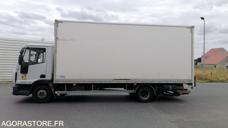 IVECO EUROCARGO - 100E18 - 2013 - 121 009 KM - Kamyon: fotoğraf 5 IVECO EUROCARGO - 100E18 - 2013 - 121 009 KM - Kamyon: fotoğraf 5