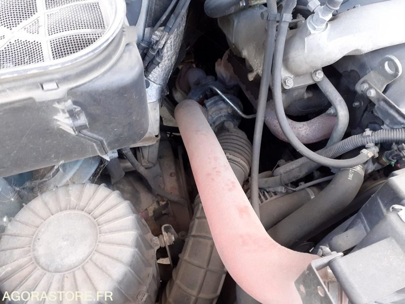 Iveco benne - Kamyon: fotoğraf 4 Iveco benne - Kamyon: fotoğraf 4