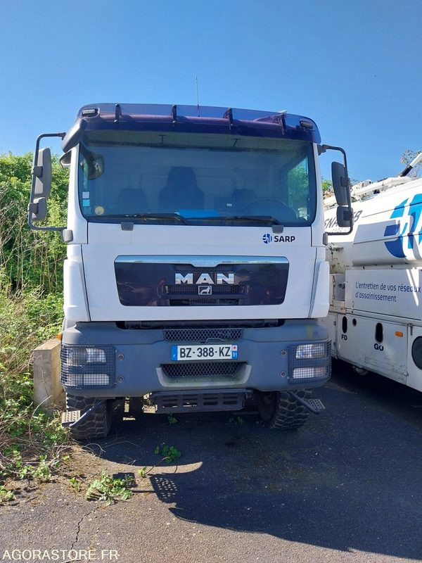 MAN TGM 4X4 18.250 Fourgon GIMAEX VASP 2011 212000Km ROULANT PRO UNIQUEMENT - Kamyon: fotoğraf 1 MAN TGM 4X4 18.250 Fourgon GIMAEX VASP 2011 212000Km ROULANT PRO UNIQUEMENT - Kamyon: fotoğraf 1