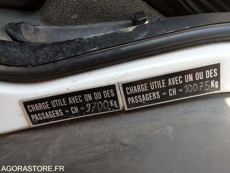 Porteur PREMIUM 270 DXI - 2012 - 299000 kms (D146/BZ-955-WL) - Kamyon: fotoğraf 3 Porteur PREMIUM 270 DXI - 2012 - 299000 kms (D146/BZ-955-WL) - Kamyon: fotoğraf 3