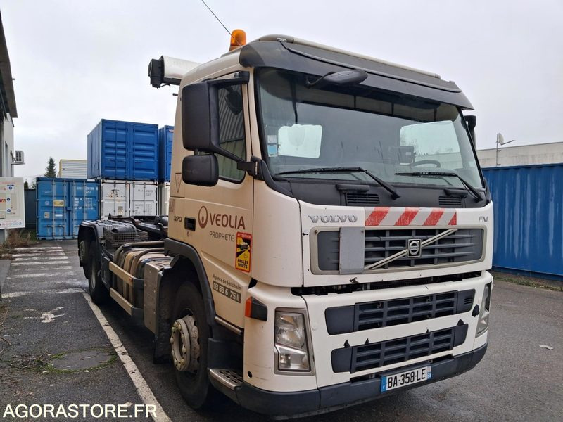 R51857-PORTEUR POLYBENNE VOLVO FM 370-ANNÉE 2010-BRAS GUIMA PALFINGER-502085 KM - Kamyon: fotoğraf 4 R51857-PORTEUR POLYBENNE VOLVO FM 370-ANNÉE 2010-BRAS GUIMA PALFINGER-502085 KM - Kamyon: fotoğraf 4