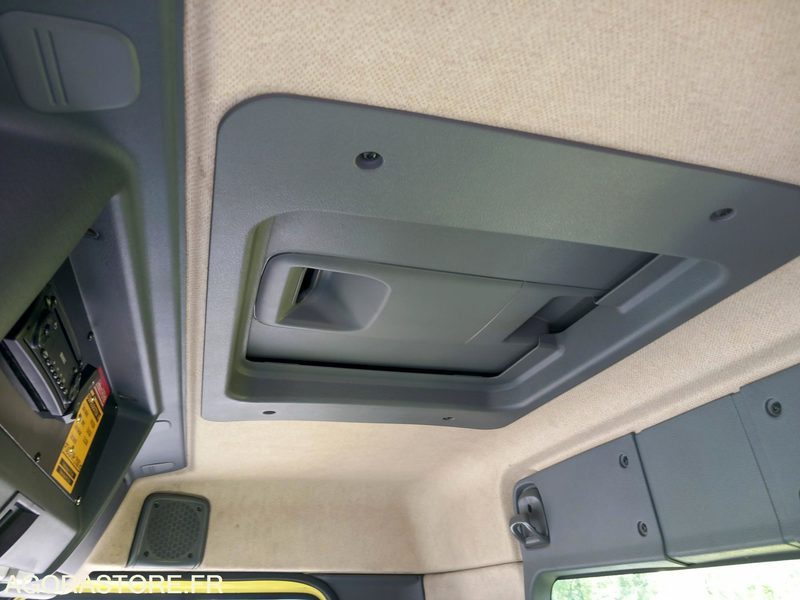 Kamyon RENAULT KERAX 370 DCI + SALEUSE MECAGIL LEBON (KR0206 + SL0206): fotoğraf 10