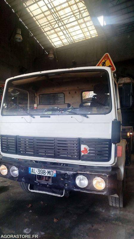 Renault Poids lourd G230 - 1985 - 564616KM - Kamyon: fotoğraf 2 Renault Poids lourd G230 - 1985 - 564616KM - Kamyon: fotoğraf 2