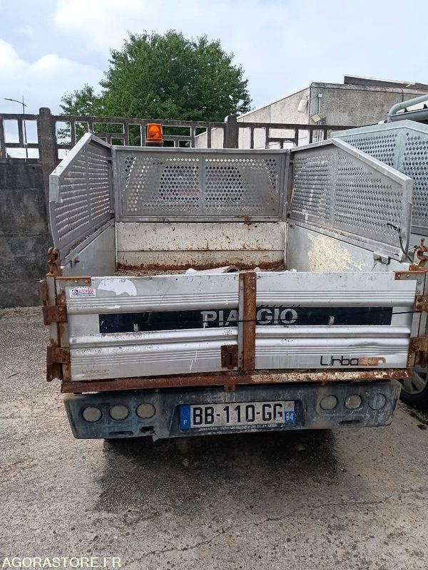 LOTS DE 2 PIAGGIO PORTER AVEC 1 CARTE GRISE - Damperli kamyonet: fotoğraf 2 LOTS DE 2 PIAGGIO PORTER AVEC 1 CARTE GRISE - Damperli kamyonet: fotoğraf 2