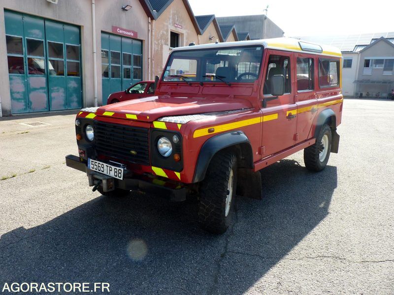 Land Rover Defender Long - SUV: fotoğraf 2 Land Rover Defender Long - SUV: fotoğraf 2