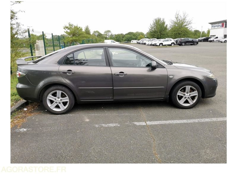 MAZDA 6 HATCHBACK - 93 386 KM - 2007 - Binek araba: fotoğraf 5 MAZDA 6 HATCHBACK - 93 386 KM - 2007 - Binek araba: fotoğraf 5