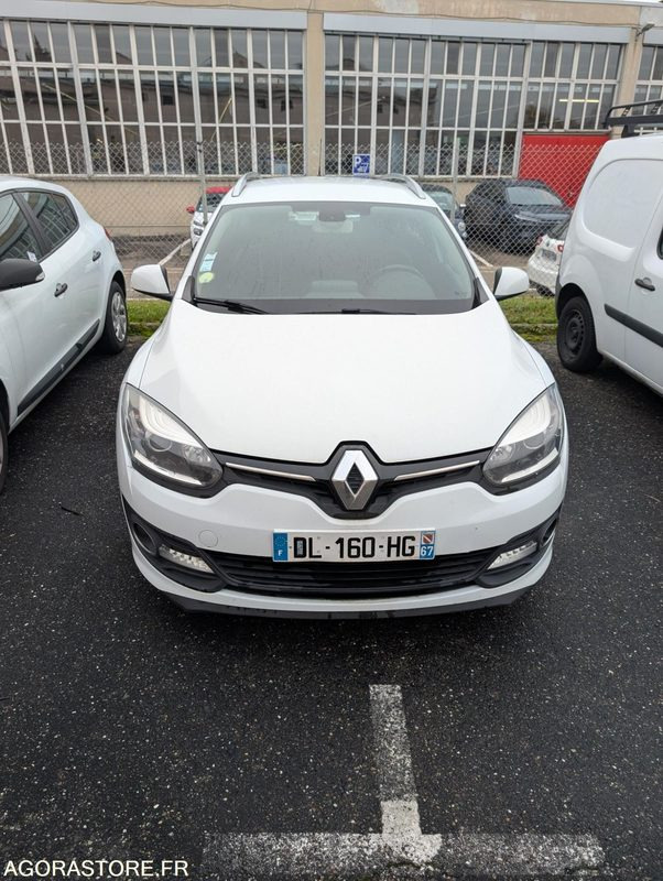MEGANE BREAK 110 CV BOITE AUTO 1.5 DCI - 180 540 KM - Station wagon: fotoğraf 1 MEGANE BREAK 110 CV BOITE AUTO 1.5 DCI - 180 540 KM - Station wagon: fotoğraf 1