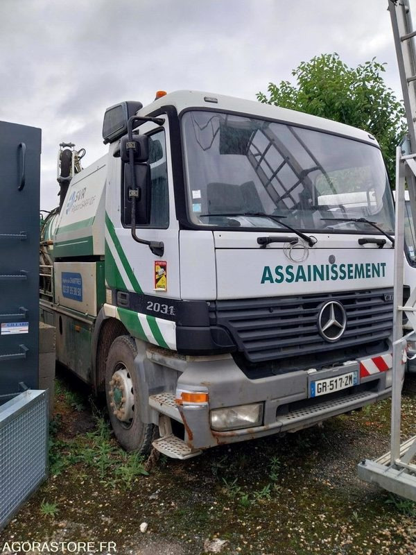 MERCEDES ACTROS 2031 Hydrocureur 2001 (475000KM) NON ROULANT EXPORT UNIQUEMENT - Vidanjör: fotoğraf 1 MERCEDES ACTROS 2031 Hydrocureur 2001 (475000KM) NON ROULANT EXPORT UNIQUEMENT - Vidanjör: fotoğraf 1