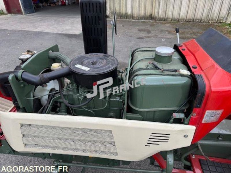 MICROTRACTEUR YANMAR 20CV 2 CYLINDRES 1150CM3 D'OCCASION 2RM TRES BON ETAT 810H - Traktör: fotoğraf 5 MICROTRACTEUR YANMAR 20CV 2 CYLINDRES 1150CM3 D'OCCASION 2RM TRES BON ETAT 810H - Traktör: fotoğraf 5