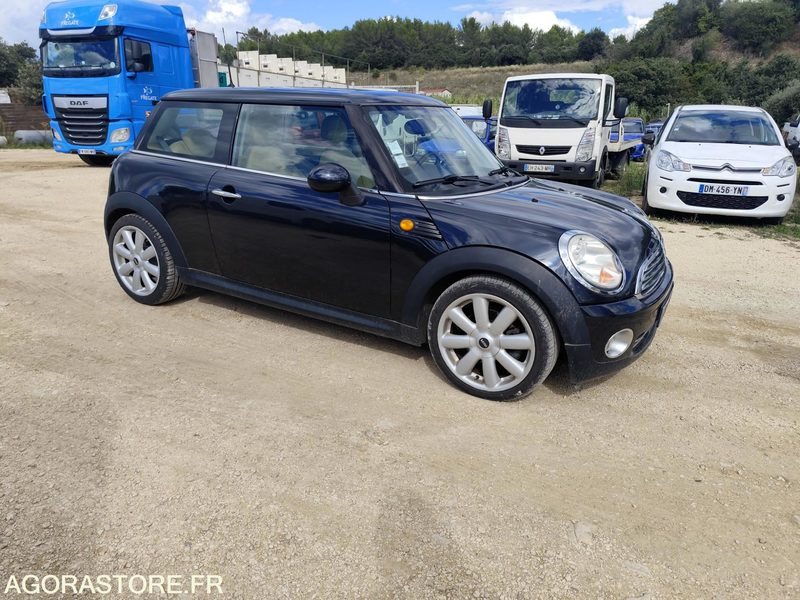 MINI COOPER 1.6 120CV - 2006 - 170500KMS - Binek araba: fotoğraf 3 MINI COOPER 1.6 120CV - 2006 - 170500KMS - Binek araba: fotoğraf 3