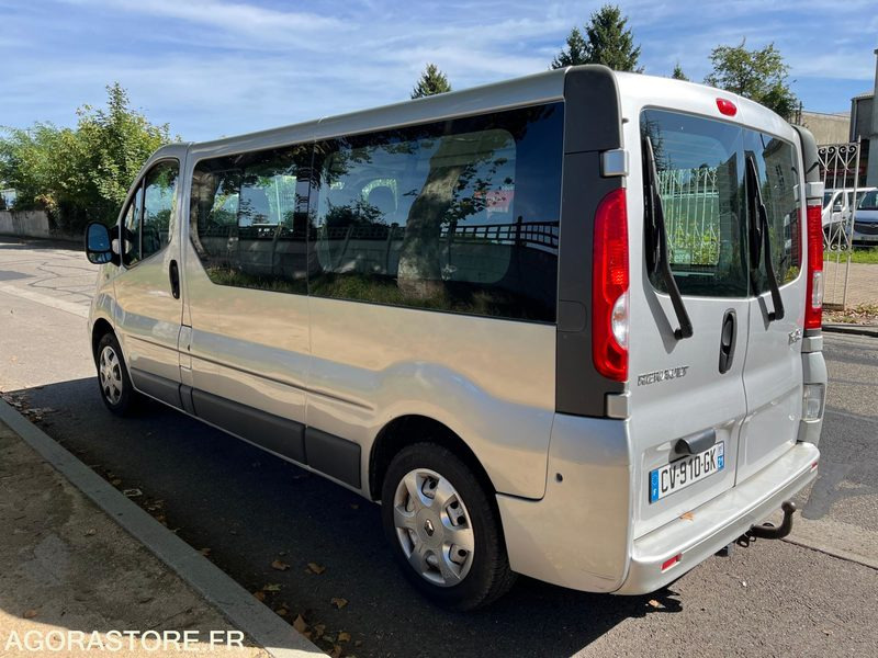 MINIBUS VL - 9 PLACES - TRAFIC - L2 H1 - 115 CH - CLIM- 165200 KMS - ATTELAGE - Minibüs, Minivan: fotoğraf 4 MINIBUS VL - 9 PLACES - TRAFIC - L2 H1 - 115 CH - CLIM- 165200 KMS - ATTELAGE - Minibüs, Minivan: fotoğraf 4