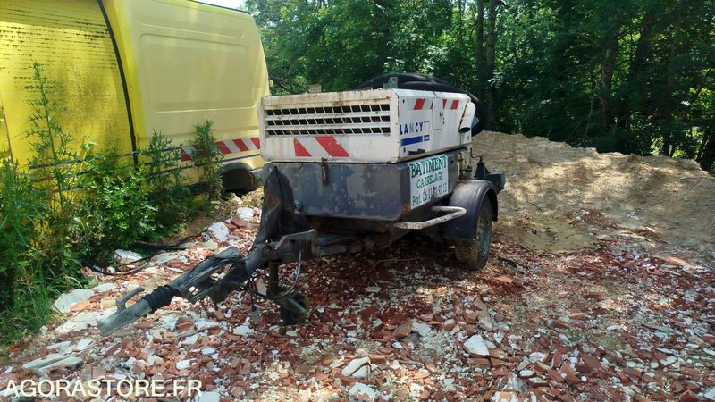 Machine a chape Lancy - TM2500 - 2385heures - Sabit beton pompası: fotoğraf 4 Machine a chape Lancy - TM2500 - 2385heures - Sabit beton pompası: fotoğraf 4