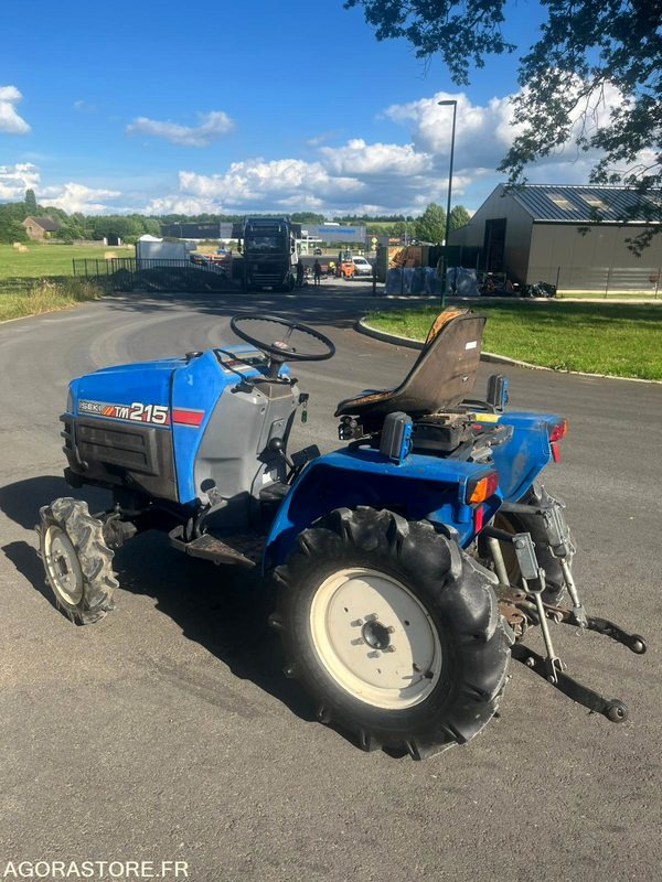 Micro tracteur iseki TM215 4X4 - Traktör: fotoğraf 2 Micro tracteur iseki TM215 4X4 - Traktör: fotoğraf 2