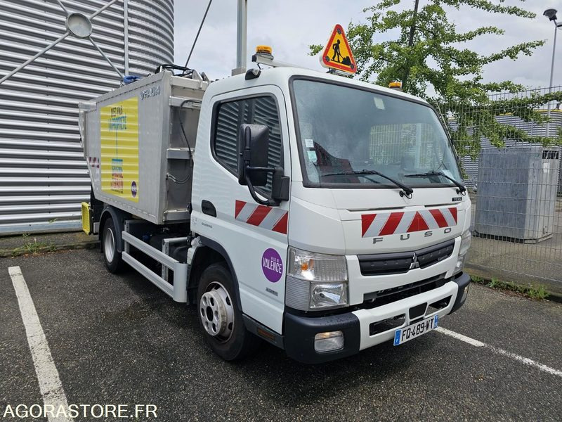 Mitsubishi Canter Fuso 7C15 - FQ489WT - 2020 - 10747 kms - Çöp kamyonu: fotoğraf 2 Mitsubishi Canter Fuso 7C15 - FQ489WT - 2020 - 10747 kms - Çöp kamyonu: fotoğraf 2