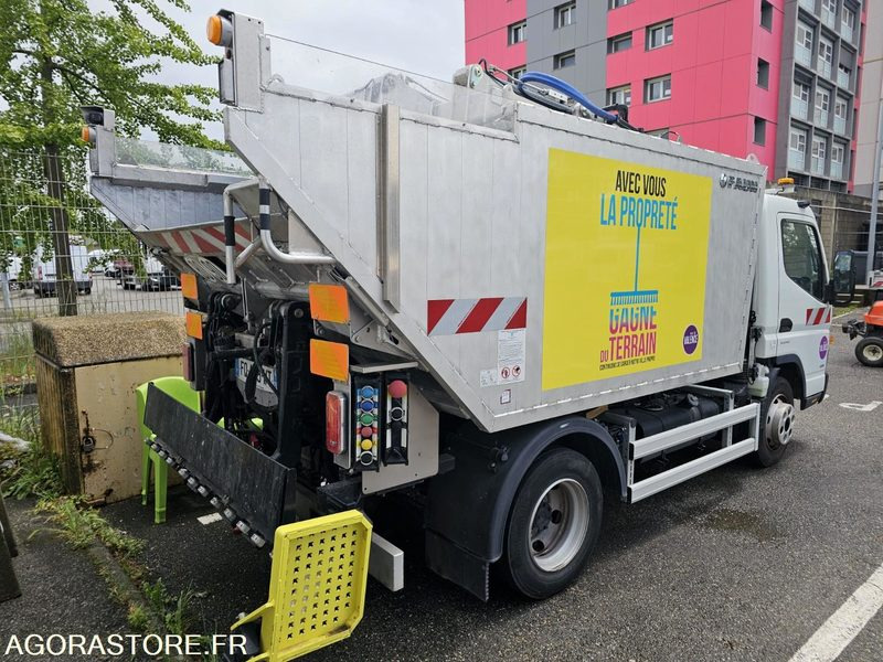 Mitsubishi Canter Fuso 7C15 - FQ489WT - 2020 - 10747 kms - Çöp kamyonu: fotoğraf 3 Mitsubishi Canter Fuso 7C15 - FQ489WT - 2020 - 10747 kms - Çöp kamyonu: fotoğraf 3