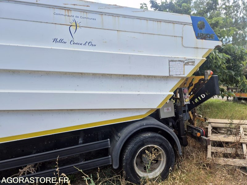 Mitsubishi FUSO BOM - 173532km - 2009 - Çöp kamyonu: fotoğraf 5 Mitsubishi FUSO BOM - 173532km - 2009 - Çöp kamyonu: fotoğraf 5