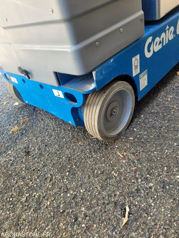 NACELLE GENIE GR12 NOVON 14 HEURES D'UTILISATION + REMORQUE 2 TONES ROUE DOLBY - Alet/ Ekipman: fotoğraf 3 NACELLE GENIE GR12 NOVON 14 HEURES D'UTILISATION + REMORQUE 2 TONES ROUE DOLBY - Alet/ Ekipman: fotoğraf 3