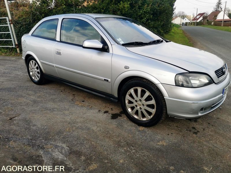 OPEL ASTRA - Binek araba: fotoğraf 1 OPEL ASTRA - Binek araba: fotoğraf 1