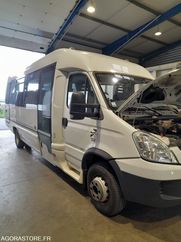 CAR IVECO de 2009 POUR PIECES - Otobüs: fotoğraf 5 CAR IVECO de 2009 POUR PIECES - Otobüs: fotoğraf 5