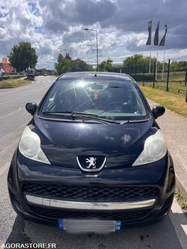 PEUGEOT 107 1.4 HDI TRENDY - Binek araba: fotoğraf 1 PEUGEOT 107 1.4 HDI TRENDY - Binek araba: fotoğraf 1