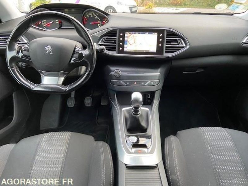 PEUGEOT 308SW - 2016 - 172000 KM - Station wagon: fotoğraf 4 PEUGEOT 308SW - 2016 - 172000 KM - Station wagon: fotoğraf 4