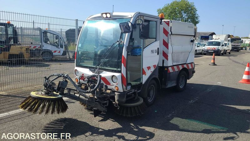 PRO 156 - CITYCAT 2020 - 2010 - Bahçe makinesi: fotoğraf 2 PRO 156 - CITYCAT 2020 - 2010 - Bahçe makinesi: fotoğraf 2