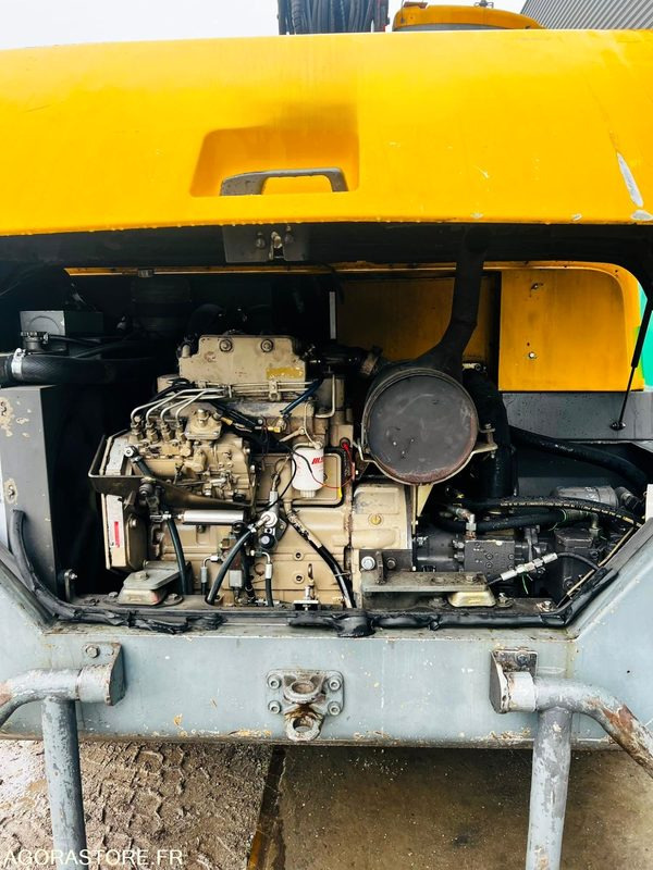 Pelle Mecalac 14 MBX - 2003 / 9940 HEURES - Ekskavatör: fotoğraf 5 Pelle Mecalac 14 MBX - 2003 / 9940 HEURES - Ekskavatör: fotoğraf 5