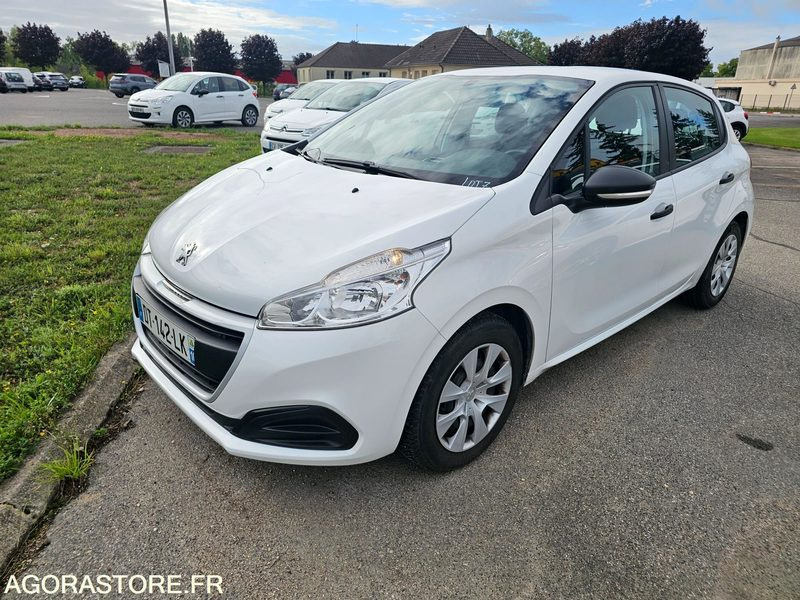 Peugeot 208 - 2015 - 187805km - DT142LK - Binek araba: fotoğraf 1 Peugeot 208 - 2015 - 187805km - DT142LK - Binek araba: fotoğraf 1