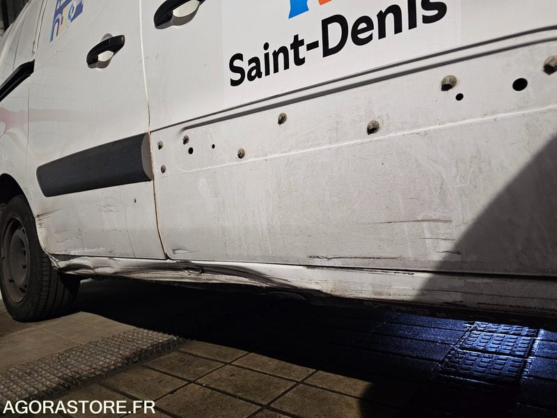 Küçük panelvan Peugeot Partner - 2014 - 61762kms - DK 345 FR: fotoğraf 23 Küçük panelvan Peugeot Partner - 2014 - 61762kms - DK 345 FR: fotoğraf 23