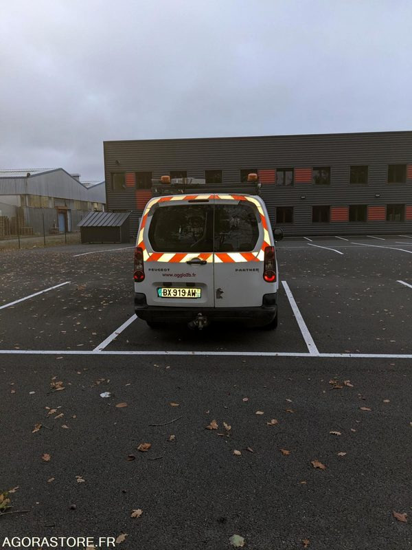 Peugeot Partner - Küçük panelvan: fotoğraf 3 Peugeot Partner - Küçük panelvan: fotoğraf 3