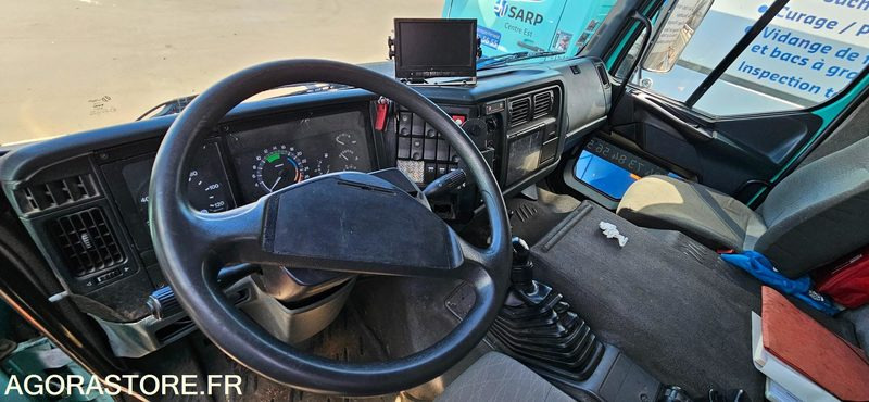 Pompeur 19T Renault/Huwer EV029VE (Vente uniquement export) - Vidanjör: fotoğraf 5 Pompeur 19T Renault/Huwer EV029VE (Vente uniquement export) - Vidanjör: fotoğraf 5