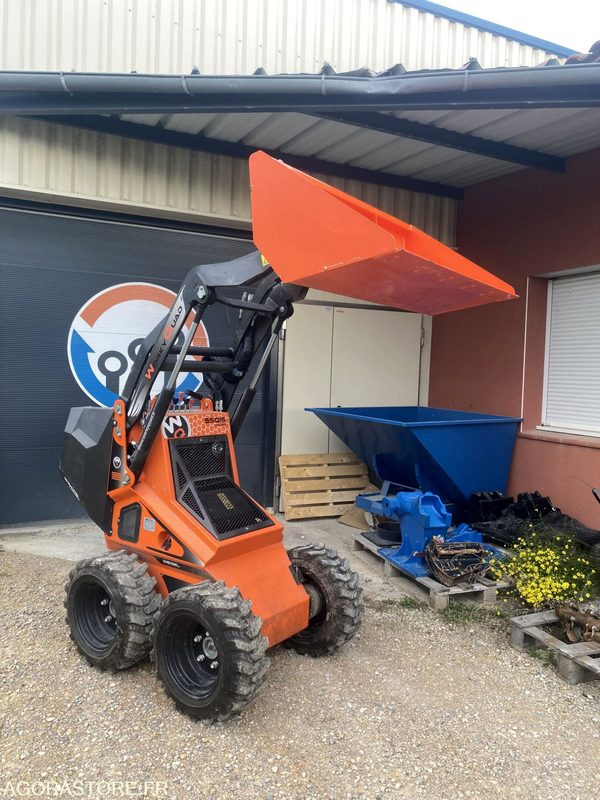 Porte outils SSQ15D 48 heures Worky Quad DIESEL 48 heures - Yükleyici: fotoğraf 5 Porte outils SSQ15D 48 heures Worky Quad DIESEL 48 heures - Yükleyici: fotoğraf 5