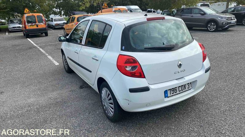 RENAULT CLIO - 2008 - 171835 KM - Binek araba: fotoğraf 3 RENAULT CLIO - 2008 - 171835 KM - Binek araba: fotoğraf 3