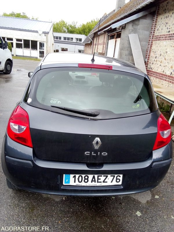 RENAULT CLIO 2008 - 91679 KMS - Binek araba: fotoğraf 2 RENAULT CLIO 2008 - 91679 KMS - Binek araba: fotoğraf 2