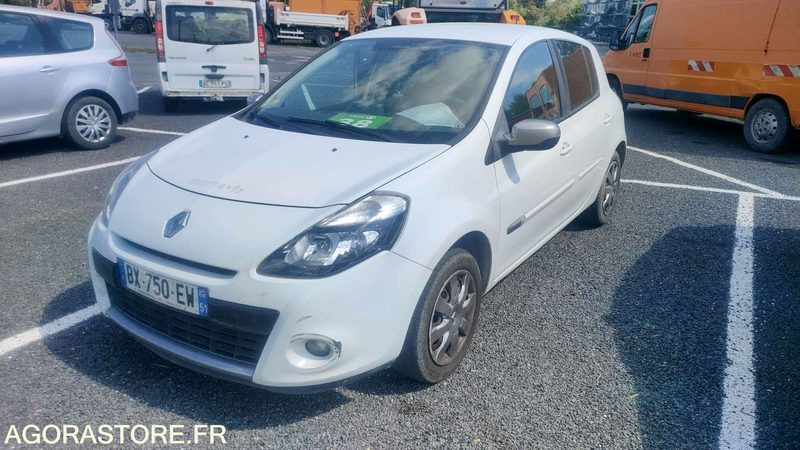 RENAULT CLIO - 2011 - 202079kms - Binek araba: fotoğraf 1 RENAULT CLIO - 2011 - 202079kms - Binek araba: fotoğraf 1