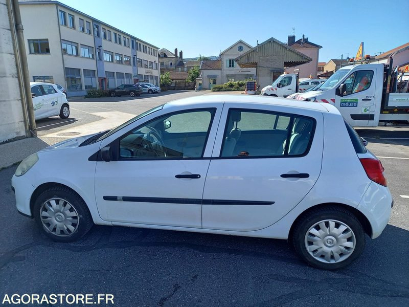 RENAULT CLIO 5 PLACES - Binek araba: fotoğraf 3 RENAULT CLIO 5 PLACES - Binek araba: fotoğraf 3