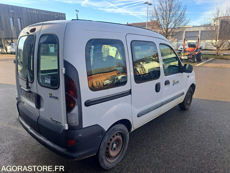 RENAULT KANGOO 157000kms 2000 - Küçük panelvan: fotoğraf 5 RENAULT KANGOO 157000kms 2000 - Küçük panelvan: fotoğraf 5