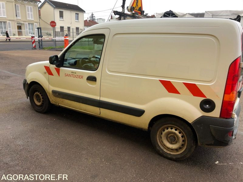 RENAULT KANGOO - Küçük panelvan: fotoğraf 1 RENAULT KANGOO - Küçük panelvan: fotoğraf 1