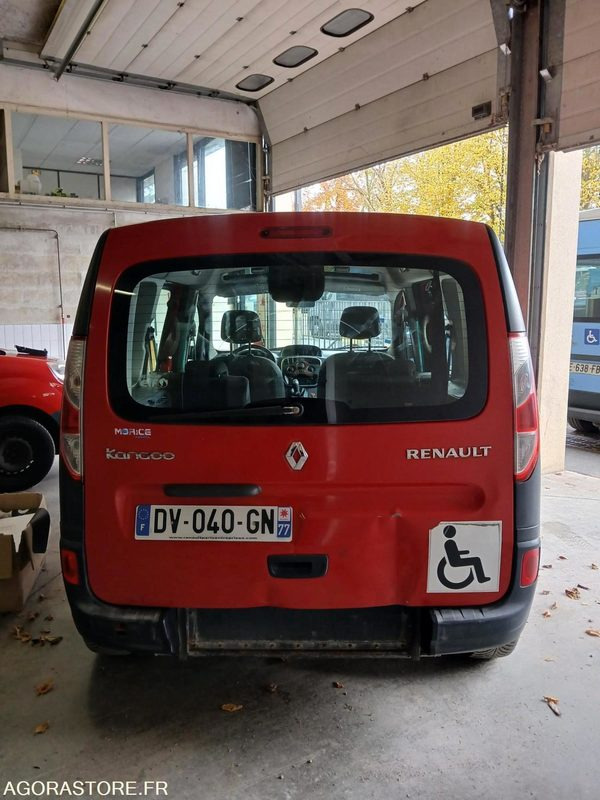 RENAULT KANGOO TPMR N°150546 - Okul otobüsü: fotoğraf 2 RENAULT KANGOO TPMR N°150546 - Okul otobüsü: fotoğraf 2