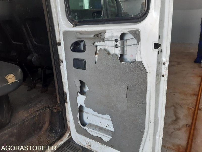 RENAULT MASTER BENNE DANS L'ETAT - Damperli kamyonet: fotoğraf 5 RENAULT MASTER BENNE DANS L'ETAT - Damperli kamyonet: fotoğraf 5