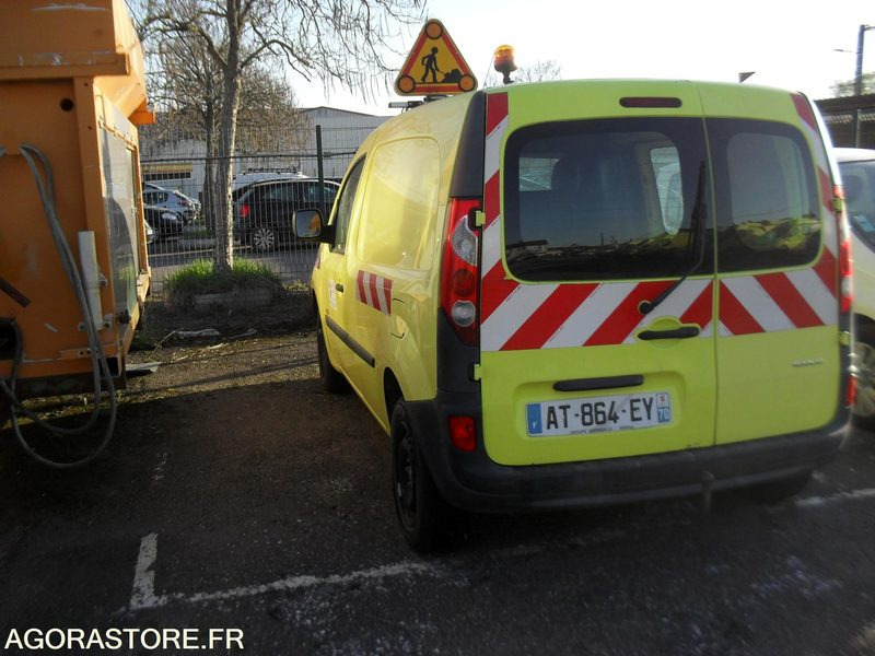 RENAULT NEW KANGOO UTILITAIRE - Küçük panelvan: fotoğraf 4 RENAULT NEW KANGOO UTILITAIRE - Küçük panelvan: fotoğraf 4