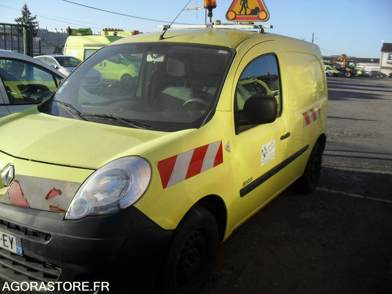 RENAULT NEW KANGOO UTILITAIRE - Küçük panelvan: fotoğraf 2 RENAULT NEW KANGOO UTILITAIRE - Küçük panelvan: fotoğraf 2