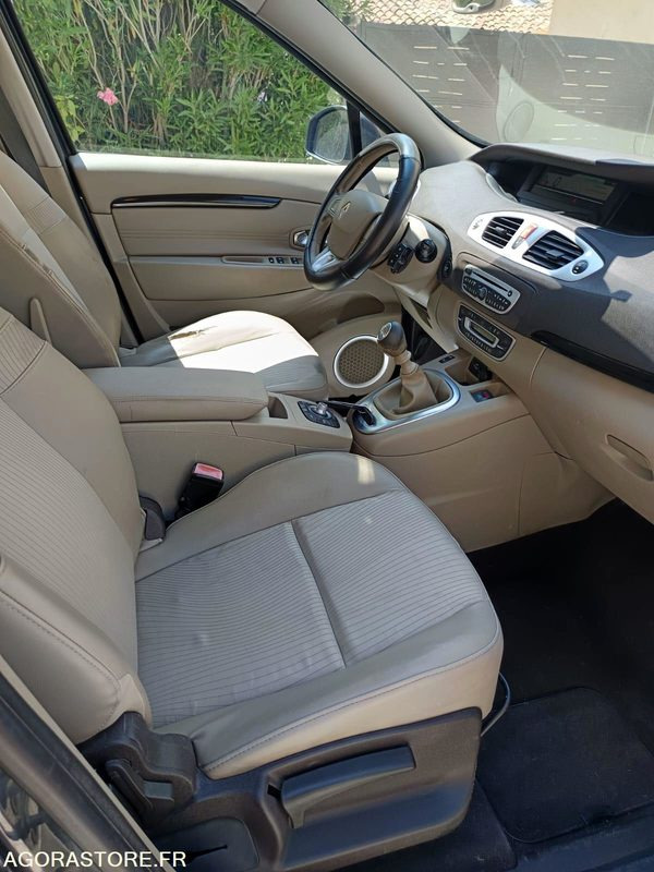 Binek araba RENAULT SCENIC - 2009 - 154900KMS: fotoğraf 11