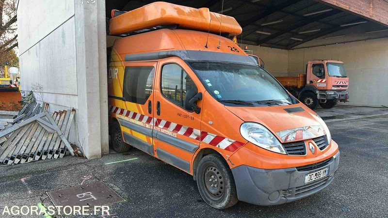 RENAULT TRAFIC - 2014 - 439000 KM - DC986YM - Panelvan: fotoğraf 1 RENAULT TRAFIC - 2014 - 439000 KM - DC986YM - Panelvan: fotoğraf 1